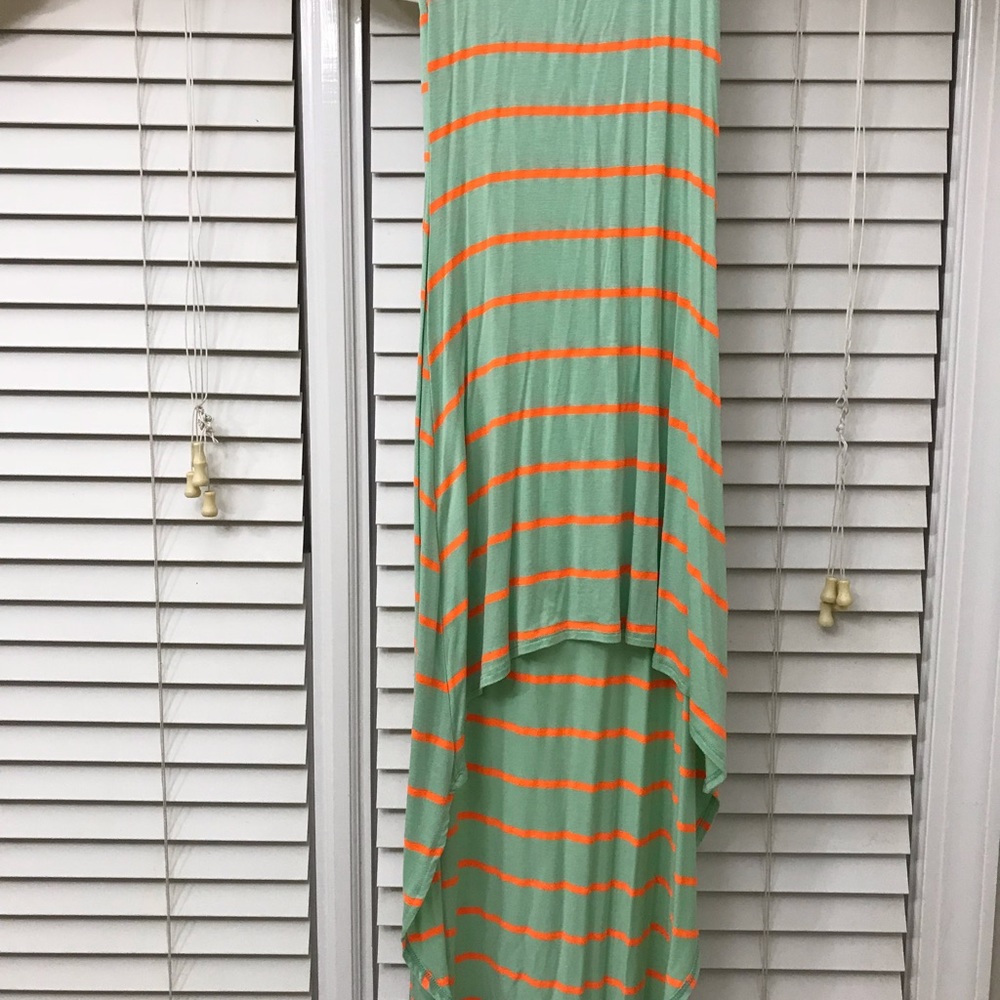 Dress - Picture 3 of 8